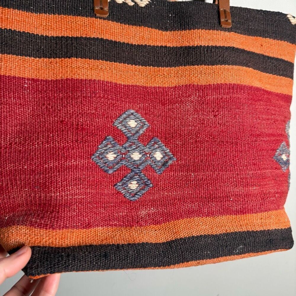 Woven Kilim rug tapestry tote bag leather straps Turkish western Aztec medium si - Picture 2 of 15